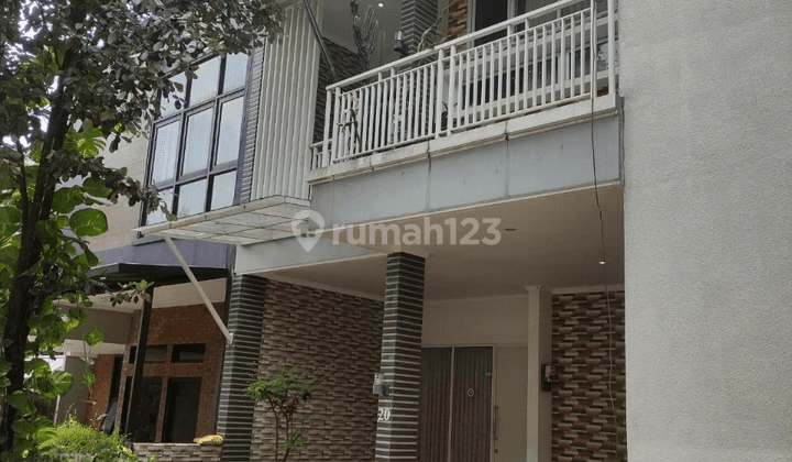 Disewakan Rumah 2 Lantai Siap Huni Sentul City, Bogor 1