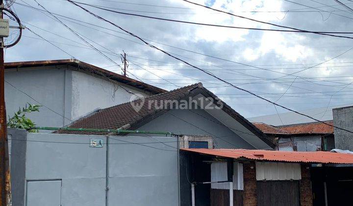 Dijual Gudang Dengan Kantor Siap Pakai Lokasi di Caringin 1