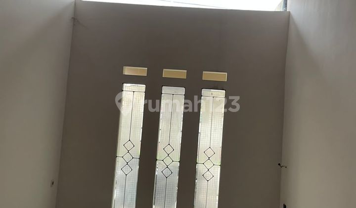 Dijual Rumah Minimalis Siap Huni Lokasi Strategis di Taman Holis Indah Bandung Dijual Rumah Minimalis Siap Huni Lokasi Strategis di Taman Holis Indah Bandung