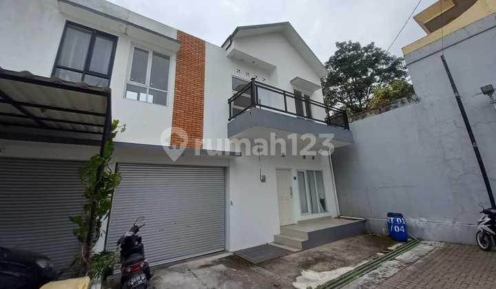Disewakan Rumah Nyaman Siap Huni Lokasi di Cluster Butik Cihanjuang Bandung 1