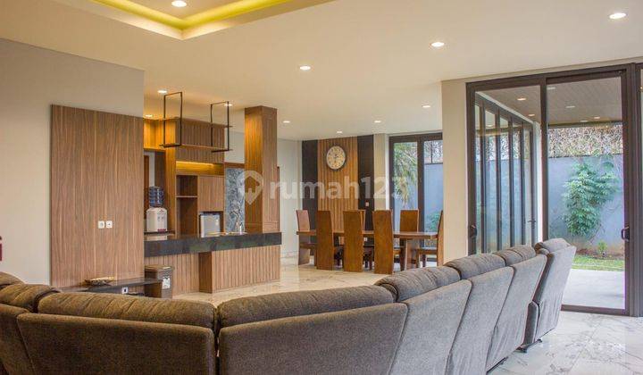 Dijual Villa Resort Full Furnish Siap Huni Nyaman Dan Asri Lokasi di Dago Pakar Bandung 2