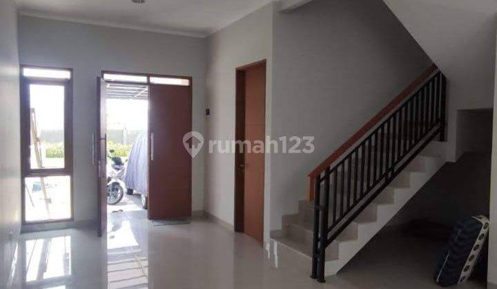 Dijual Rumah Nyaman Terawat Siap Huni Lokasi Bagus di Cherry Field Bandung 2