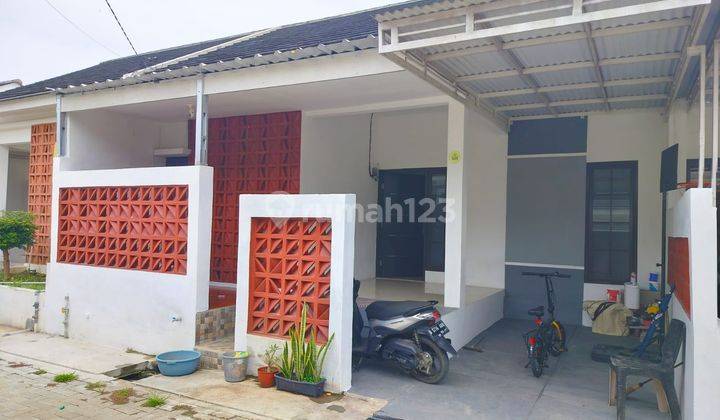 Dijual Rumah Baru Modern Tropis Siap Huni di Galeri Buah Batu Bojongsoang Bandung 1