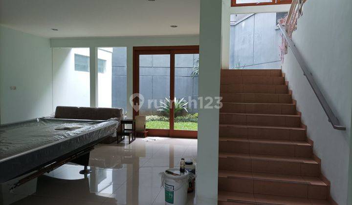 Dijual Rumah Nyaman Siap Huni Di Main Road Jl. Cihampelas 1