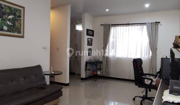 Dijual Rumah Nyaman Siap Huni Lokasi Strategis di Taman Kopo Indah 5 Bandung 1