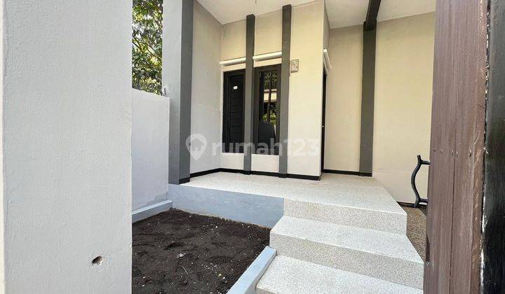 Dijual Rumah Minimalis Siap Huni Full Renovasi Lokasi di Ciwaruga Bandung 2