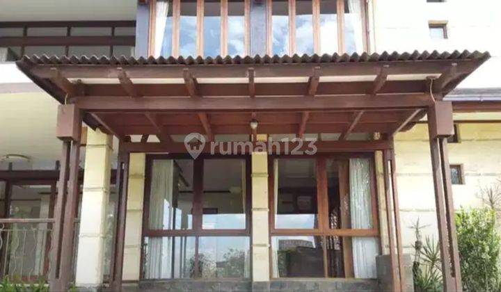 Dijual Rumah Mewah Siap Huni Posisi Hook Lokasi di Setiabudi Regency Bandung 2