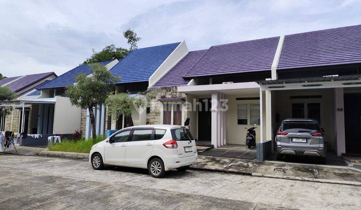 Dijual Rumah di Perumahan The Hue Jl. Pupuk Raya, Balikpapan 1