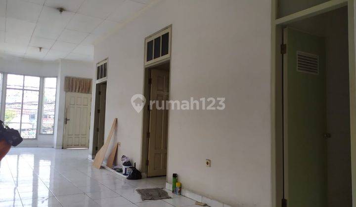 Disewakan Ruko di Jl. Jend. A. Yani, Balikpapan 2