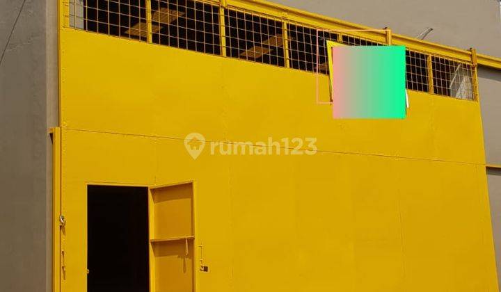 Gudang di area pertokoan kalimalang 7