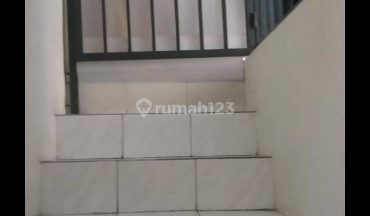 Rumah 1.5 lantai di Grand Wisata, cluster terdepan. 2