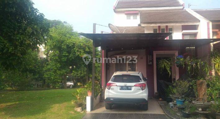 Rumah 1.5 lantai di Grand Wisata, cluster terdepan. 1