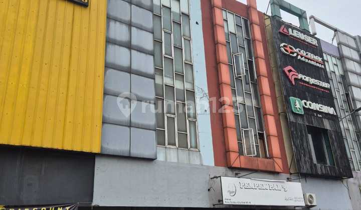 Dijual 2 Ruko Cocok untuk Tempat Usaha