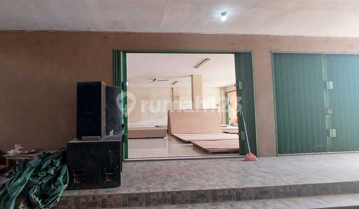 Shop House for Rent for Business and Residence