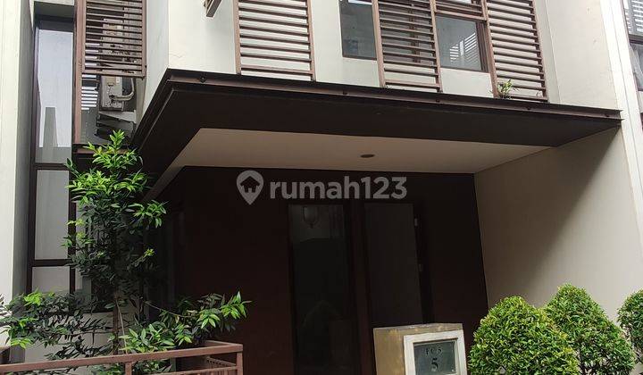 Rumah Greenwich BSD cluster whelford 3 Lantai 1