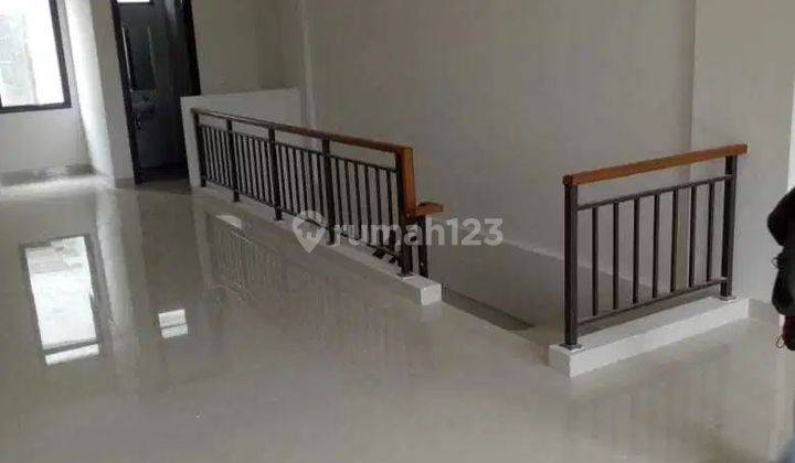 Ruko West Park BSD 2 Lantai Tanah 72m² Bagus Jual Cepat 2