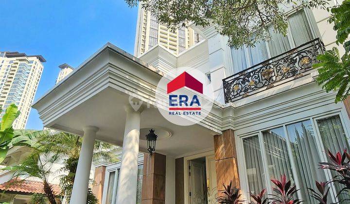 Rumah Hunian Mewah Strategis di Simprug Jakarta Selatan 4