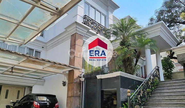 Rumah Hunian Mewah Strategis di Simprug Jakarta Selatan 8