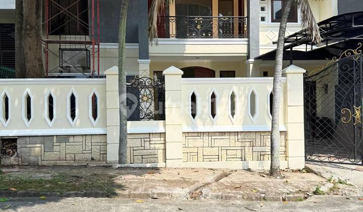 2-STORY HOUSE FOR SALE IN PURI CINERE FULLY RENOVATED