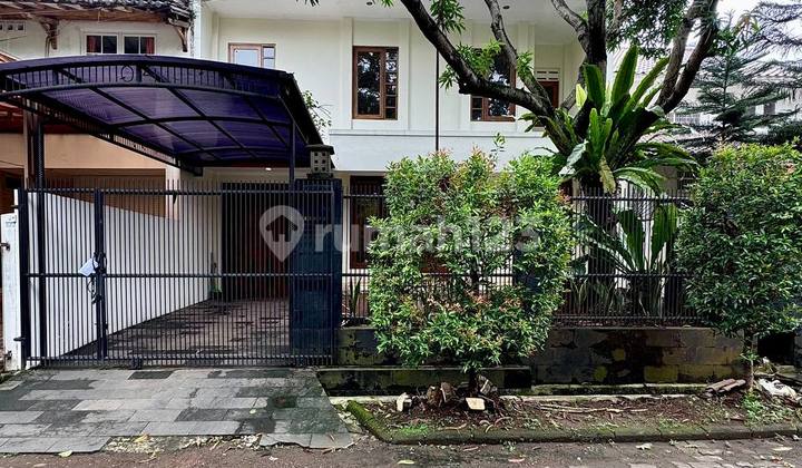 FOR SALE  Rumah Mewah 2 lantai siap huni dalam perumahan Lebak Lestari Indah, Lebak Bulus, Cilandak Jakarta Selatan.