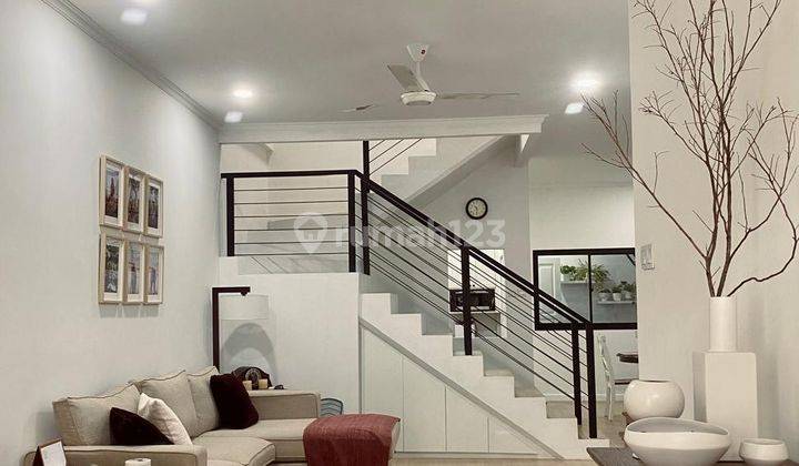 Dijual Rumah Bagus Cantik di Pondok Indah Walking Distance Ke Pim di Alam Segar Baru Renovasi 1