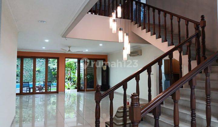 For Rent House di Sewakan Rumah Dua Lantai Luas Fasilitas Kolam Renang Kemang Selatan Jakarta Selatan
