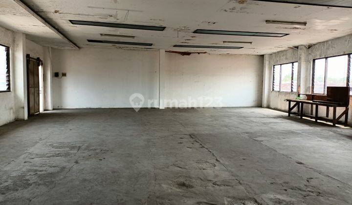 Disewakan Gudang 2 lantai parkir luas di sekitar Majapahit Semarang  3