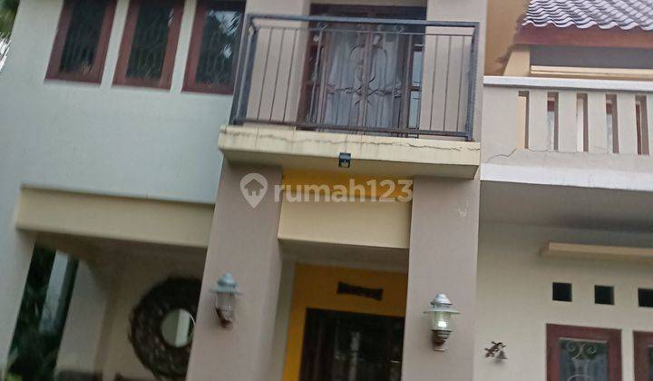 Rumah 2 lantai hook kamar banyak  dkt Akpol Smg pinggir jalan #8998 1