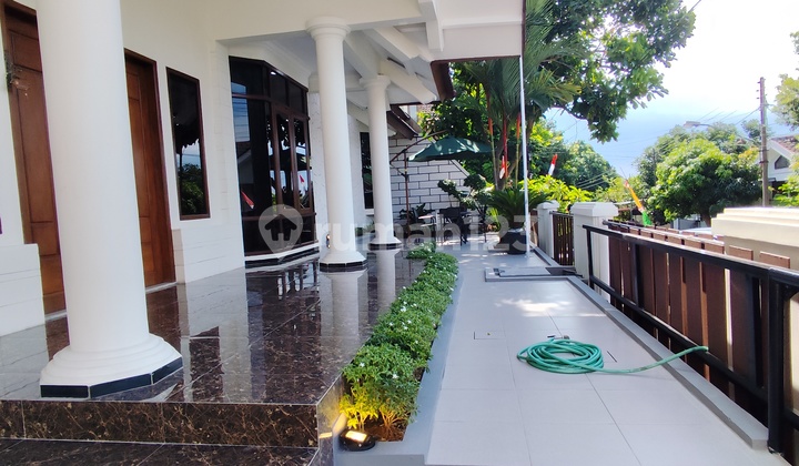 Jual Rumah Bagus 2 Lantai Granit Dekat Undip Pakuwon #10584 1