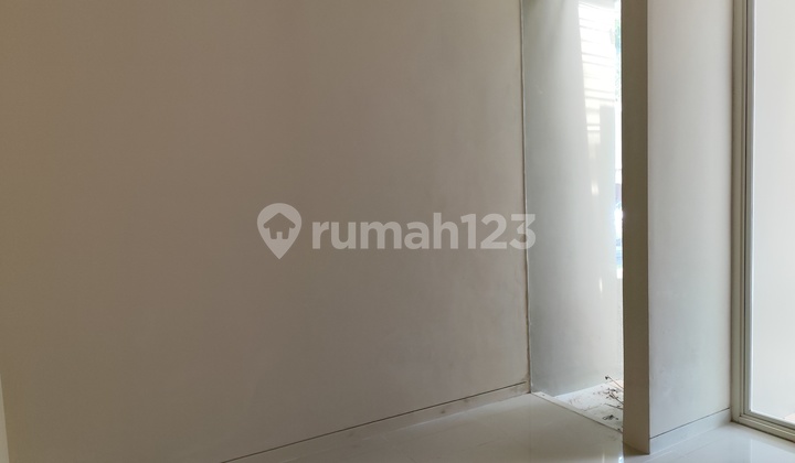 Nice New 1-Story House in Citrasun Garden Semarang 2