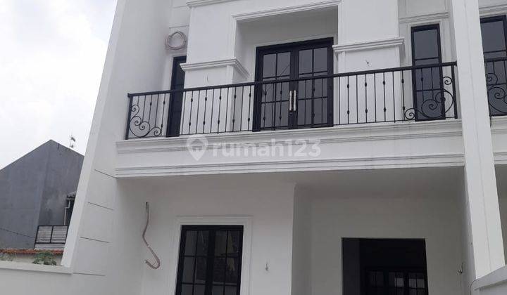 Rumah Baru Spek Tinggi di Ragunan Pasar Minggu Sangat Jarang Ada 2