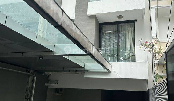 Kos Elit Lokasi Startegis di Jalan Wijaya Kebayoran Baru 1