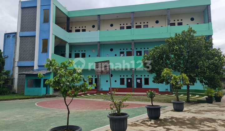 Bangunan Bisa Untuk Kampus atau Sekolah atau Lembaga Pendidikan di Buah Batu Lokasi Strategis 