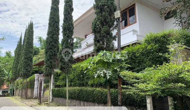 Luxurious Mansion in the Exclusive Pondok Hijau Area, Rare Find 1