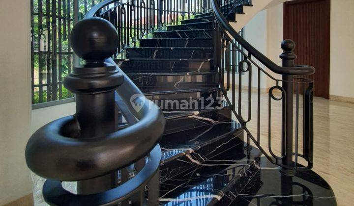 Rumah Bagus Besar Modern Classic di Permata Hijau Sangat Luas 1