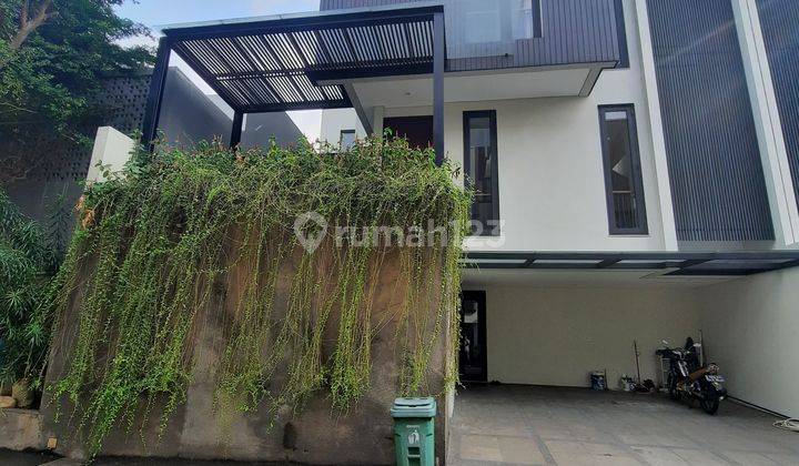 Rumah Bagus Ada Kolam Renang di Cipete Dekat Mrt Cipete Jaksel 1