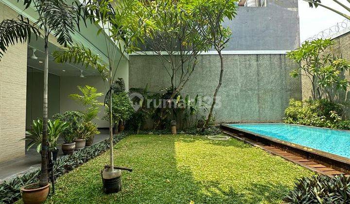 For Rent Rumah Bagus Tropical Modern di Cipete Ada Pool  2