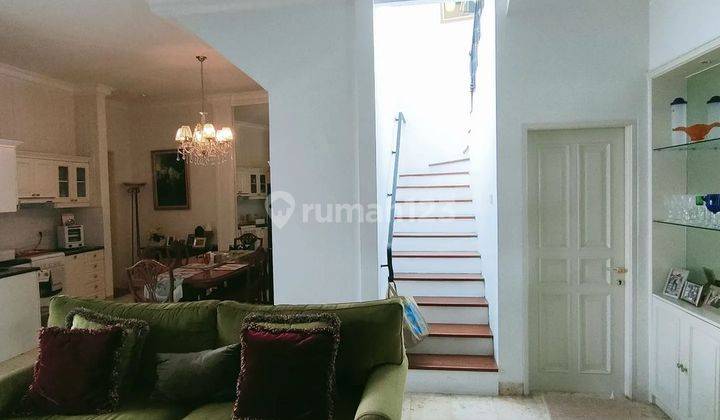 Townhouse di Lebak Bulus Ada Pool Lokasi Strategis Jarang Ada 2