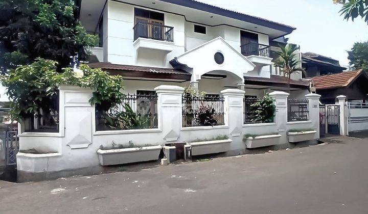 Rumah di Pejaten Lokasi Strategis Bisa Untuk Kantor Dan Kegiatan Komersil 1