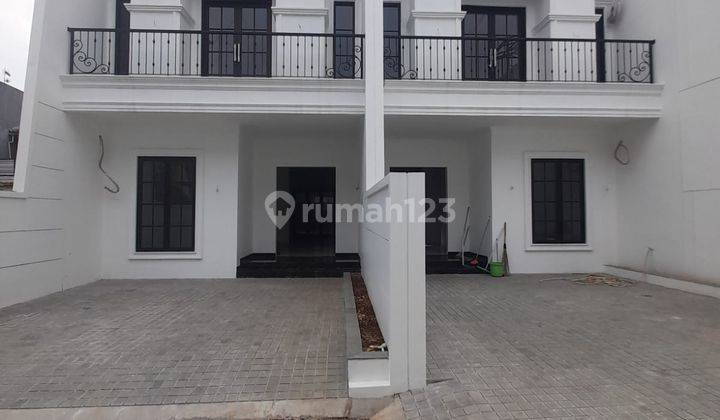 Rumah Baru Spek Tinggi di Ragunan Pasar Minggu Sangat Jarang Ada 1