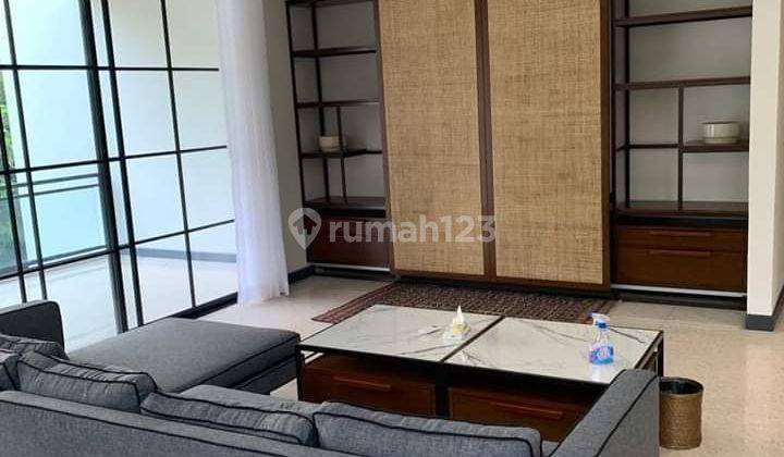 Rumah Baru di Senayan Lokasi Startegis Fully Furnished 2