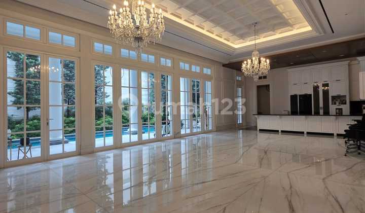 Rumah Mewah Siap Huni Lokasi Premium di Mega Kuningan 2