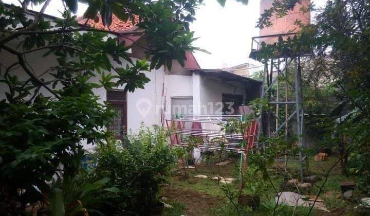 Rumah Hitung Tanah Lokasi Strategis Jarang Ada di Kebayoran Lama 2