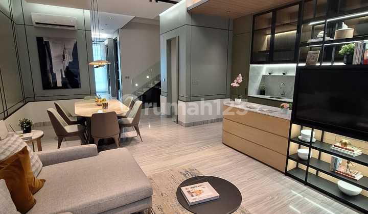 Rumah Baru di Pondok Indah Dalam Cluster Elit Sangat Jarang Ada Rumah Baru di Pondok Indah Dalam Cluster Elit Sangat Jarang Ada