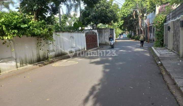 Rumah Hitung Tanah di Ampera Lokasi Strategis Jarang Ada 2