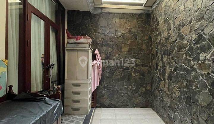 Dijual Cepat Rumah Pondok Indah Lokasi Strategis, Bisa Nego  2