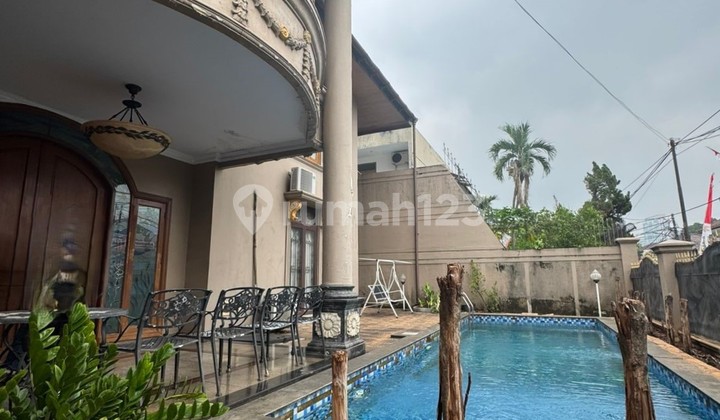 Rumah Sangat Jarang Ada Lokasi Elit Strategis di Cipete 