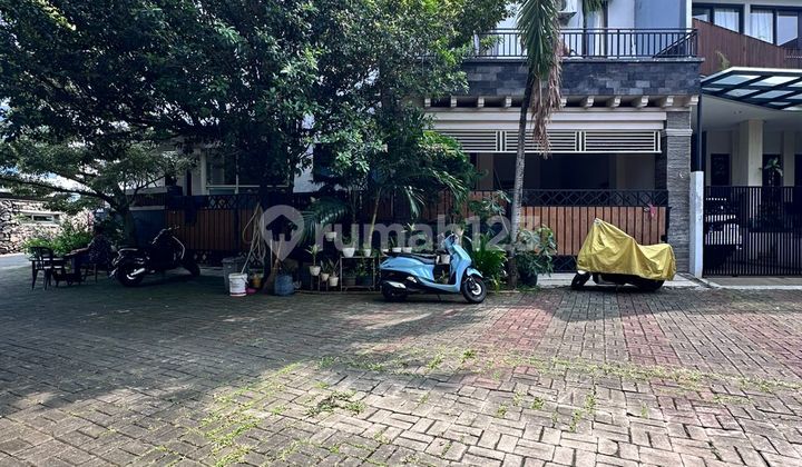 House in a Cluster in Kebayoran Lama, Suitable for Residence or Rental Rooms 2
