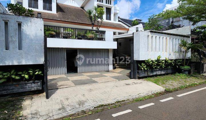 Rumah Elit di Lokasi Elit di Kebayoran Baru Nego Sampai Jadi 1