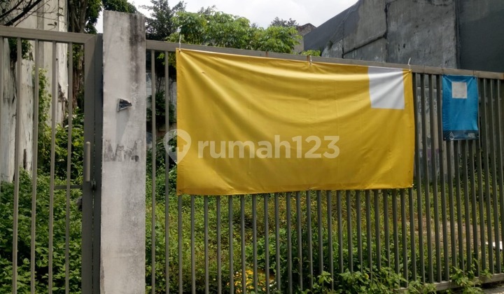 Tanah Kavling Siap Bangun di Lingkungan Tenang Akses 2 Mobil di Kebayoran Baru